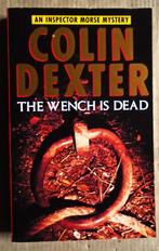 Inspector Morse - The Wench is Dead - 1990 - Colin Dexter, Boeken, Gelezen, Tv-bewerking, Colin Dexter (1930–2017), Ophalen of Verzenden