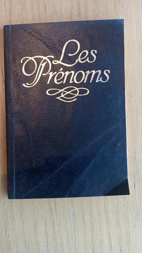 Prénoms, signe zodiacal, chiffre, couleur, Boeken, Overige Boeken, Gelezen, Ophalen of Verzenden