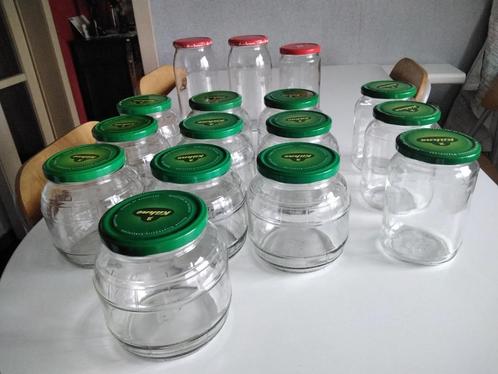 16 grote glazen inmaakpotten met luchtdichte deksels., Huis en Inrichting, Keuken | Servies, Zo goed als nieuw, Kom(men), Glas