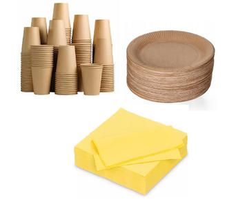 Vaisselle jetable - assiettes en carton, fourchettes en bois