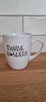 Nieuwe witte tas ´voor warme momenten´, Tasse(s) et/ou soucoupe(s), Uni, Enlèvement ou Envoi, Neuf