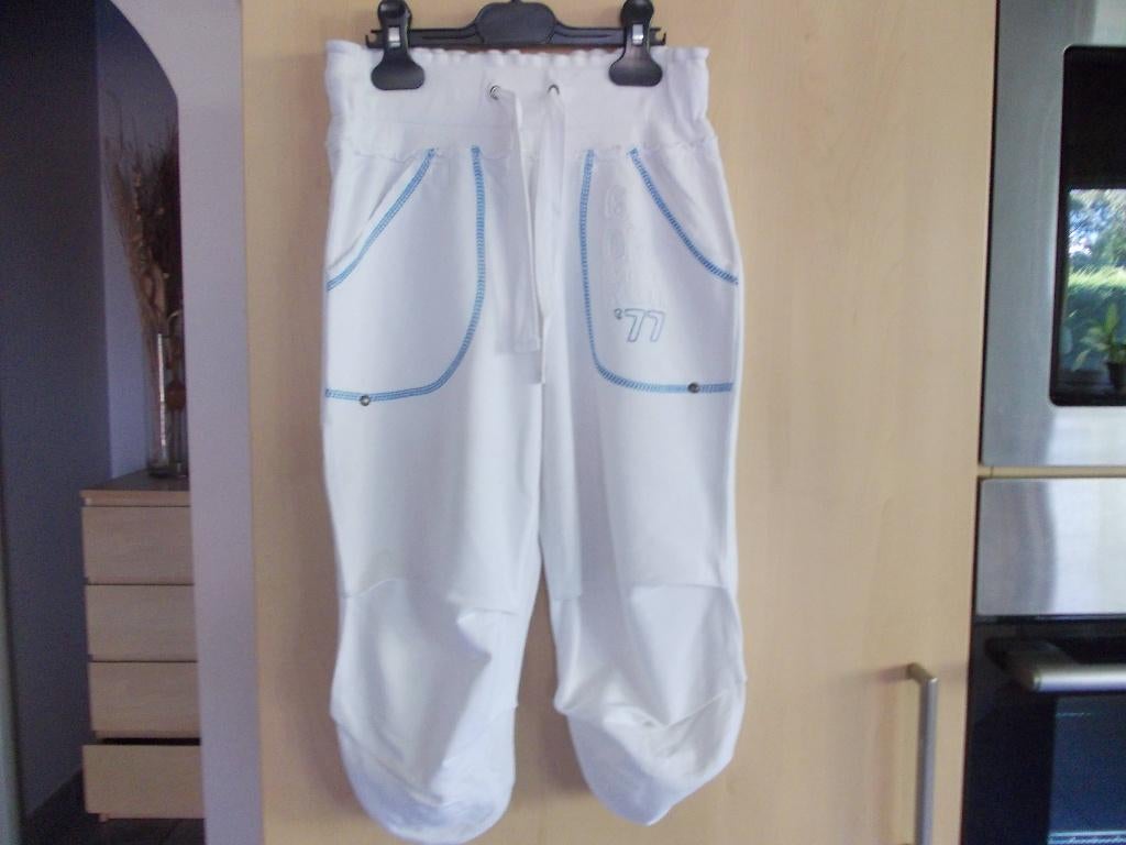 Joggingbroek GARCIA maat 140 en Decathlon maat 152. Meisje., Sports & Fitness, Course, Jogging & Athlétisme, Comme neuf, Vêtements