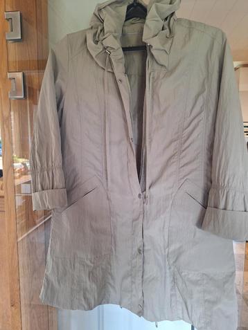 Jas Lebek maat 42-44, Kleding | Dames, Ophalen, Beige, Maat 42/44 (L), Barbara Lebek