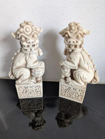 Vintage kleine Foo Dogs-beeldjes, set van 2 beschikbaar voor biedingen
