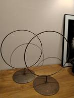 Metalen ringen (33,5 cm diameter) op voet, Ophalen, Gebruikt