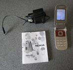 standaard GSM NOKIA 2760 flip model (rood/zilver), Telecommunicatie, Mobiele telefoons | Nokia, Gebruikt, Fysiek toetsenbord, Inklapmodel
