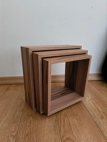 Wandrekje van hout beschikbaar voor biedingen