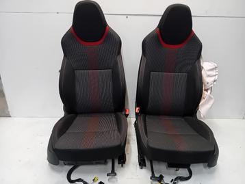 INTERIEUR Skoda Octavia Combi (5EAC) (01-2012/07-2020) beschikbaar voor biedingen