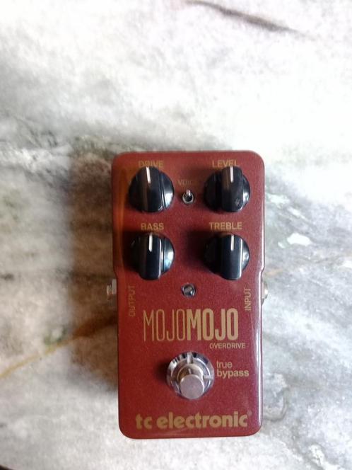 TC Electronic Mojo Mojo, Muziek en Instrumenten, Snaarinstrumenten | Gitaren | Bas, Gebruikt, Elektrisch, Ophalen