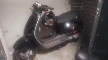 vespa lx beschikbaar voor biedingen