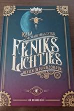 Boek Feniks lichtjes - Heksen en ruimteschepen, Boeken, Nieuw, Ophalen of Verzenden, Fictie, Raya Schaduwjaagster
