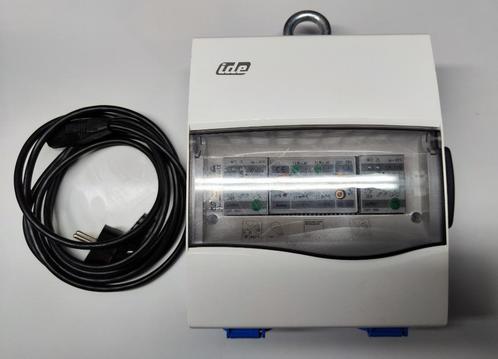 Dimmer kastje 2x 750VA met afstandsbediening., Muziek en Instrumenten, Licht en Laser, Zo goed als nieuw, Licht, Verzenden