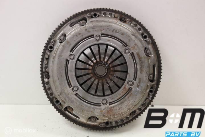 Vliegwiel + koppeling VW Polo 6C 04E141025, Auto-onderdelen, Remmen en Aandrijving, Gebruikt