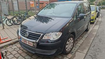 Volkswagen Touran 2007 – 7 Plaatsen – Euro 4 – Export / Hand beschikbaar voor biedingen