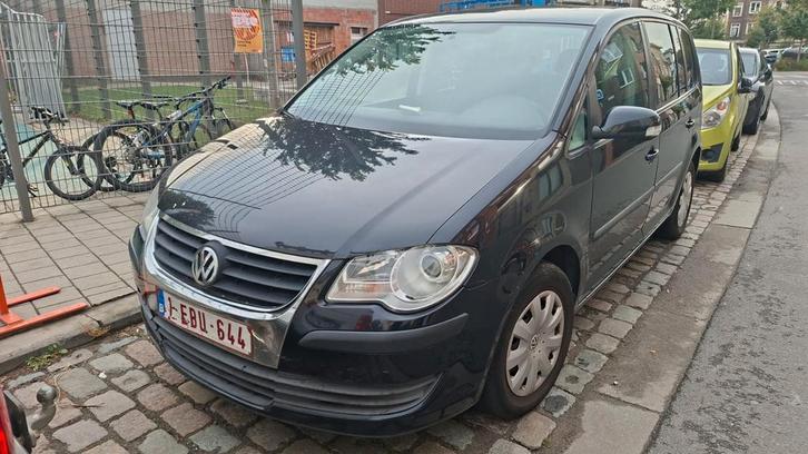 Volkswagen Touran 2007 – 7 Plaatsen – Euro 4 – Export / Hand, Auto-onderdelen, Carrosserie, Volkswagen, Voor, Ophalen