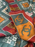 Vintage Chanel sjaal, Kleding | Dames, Mutsen, Sjaals en Handschoenen, Ophalen of Verzenden, Sjaal