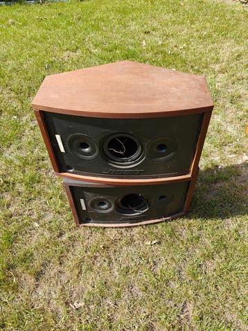 Lege Bose 901 kasten, goede staat, met covers beschikbaar voor biedingen