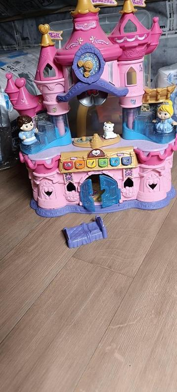 Magisch kasteel vrolijke vriendjes v tech, Kinderen en Baby's, Ophalen, Zo goed als nieuw, 6 maanden tot 2 jaar