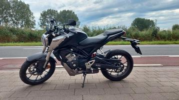 Honda CB125R te koop in goede staat. Slechts 4500 km ! 