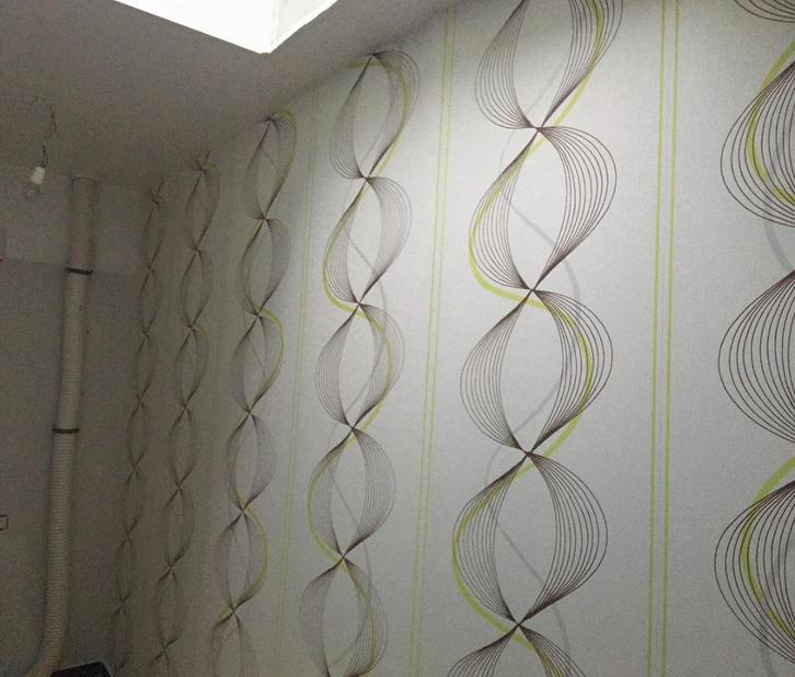 Vliesbehang spiral-4rollen(21.2m²)-Prijs per rol, Huis en Inrichting, Stoffering | Behang, Ophalen of Verzenden