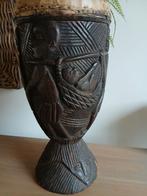 Kleine houten tam, Enlèvement