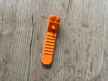 lego brick separator