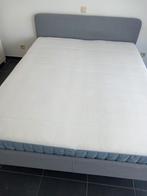 Tweepersoonsbed inclusief matras (Ikea), Huis en Inrichting, Slaapkamer | Boxsprings, Ophalen, Zo goed als nieuw