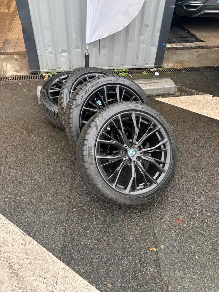 4x Pirelli P Zero Winter 245/40 R19 98V Runflat banden, Auto-onderdelen, Banden en Velgen, Band(en), Winterbanden, 19 inch, 245 mm