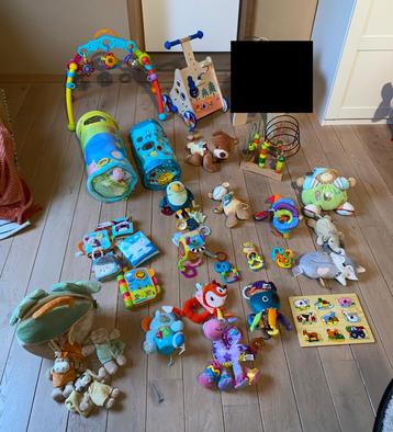 Jouets bébé !! beschikbaar voor biedingen