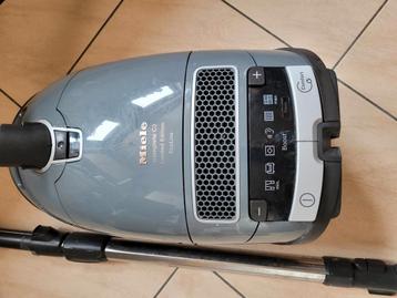 Miele SGTP3 stofzuiger  beschikbaar voor biedingen