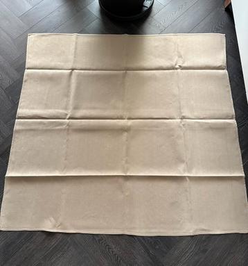 Tafelkleed - tafellinnen - taupe/beige 130x125 beschikbaar voor biedingen