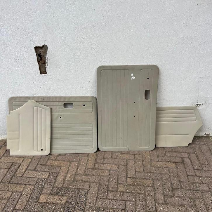 VW Kever Cabrio Deurpanelenset crèmewit 1956 - 1964, Auto diversen, Auto-accessoires, Gebruikt, Ophalen of Verzenden