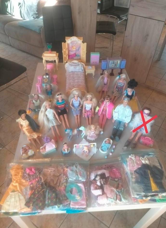 Lot vintage Barbie & friends, Kinderen en Baby's, Speelgoed | Poppenhuizen, Gebruikt, Accessoires, Ophalen of Verzenden