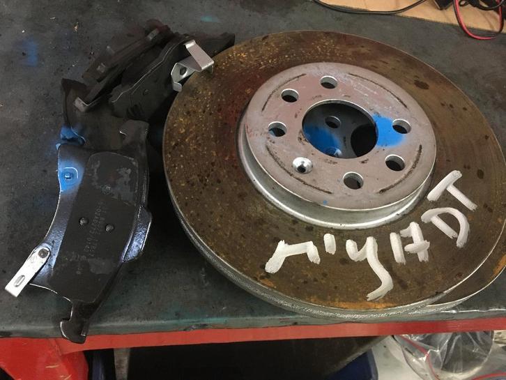 FREINS AVANT OPEL MERIVA A 1700 TURBO DIESEL, Auto-onderdelen, Remmen en Aandrijving, Opel, Gebruikt, Ophalen