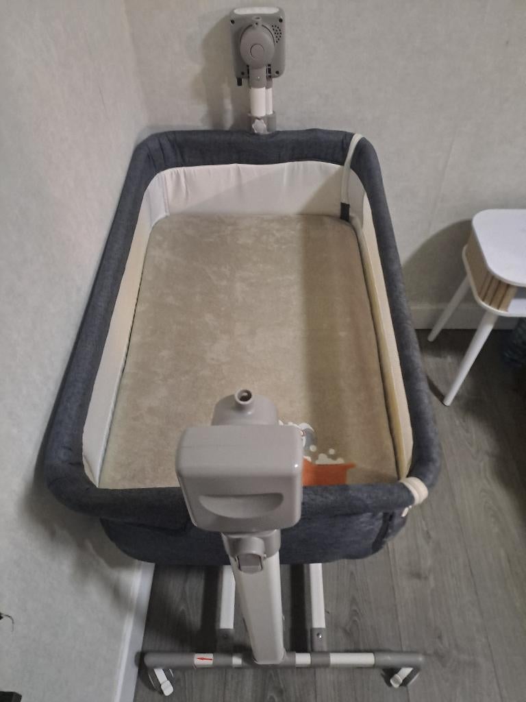 Baby bed  met véél accessoires, Ophalen, Zo goed als nieuw, Minder dan 140 cm, Minder dan 70 cm