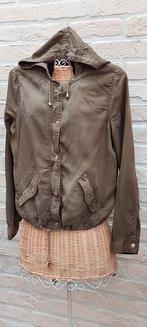 Jasje  (vestje) met kap jbc, Overige kleuren, JBC, Ophalen of Verzenden, Zo goed als nieuw