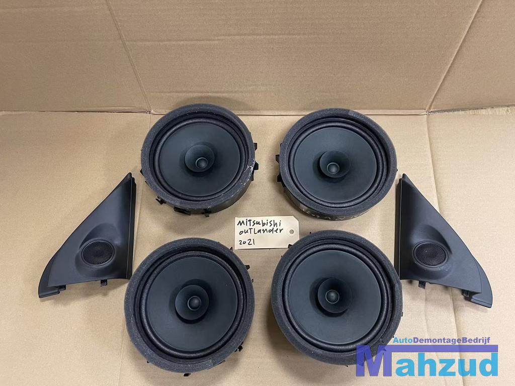 MITSUBISHI OUTLANDER PHEV Speaker speakerset 2015-2021, Info@mitsubishi-motors.com, Gebruikt, Mitsubishi Motors Corporation, Mitsubishi