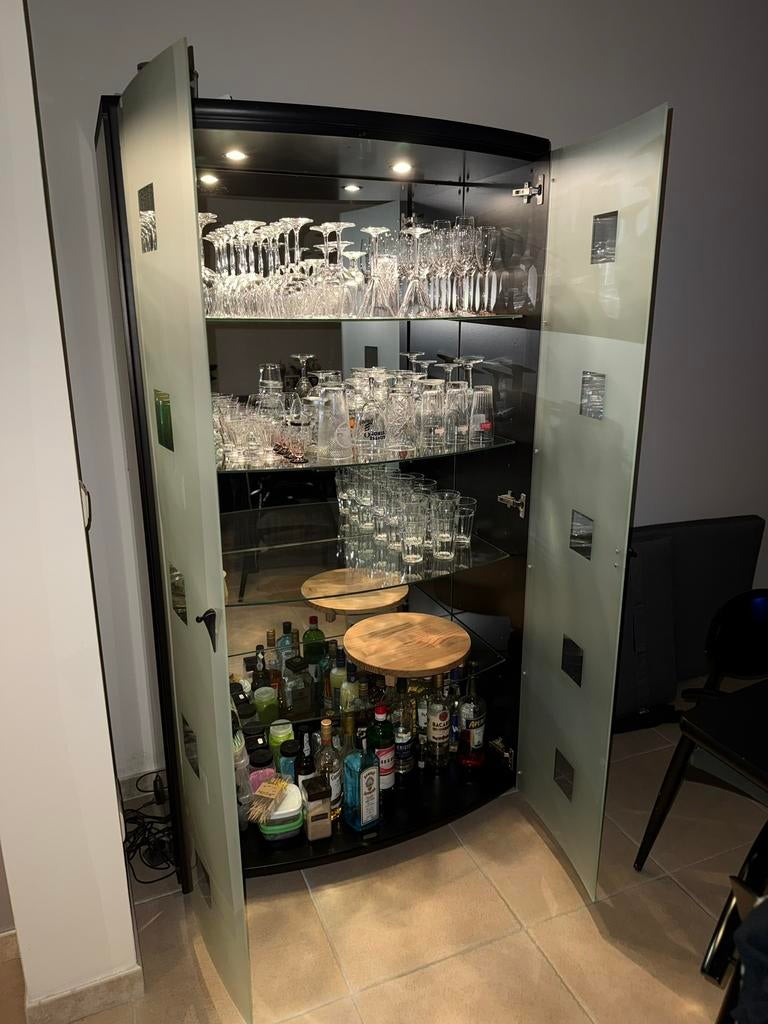 Vitrinekast met verlichting, Ophalen, Gebruikt, 100 tot 150 cm, Glas