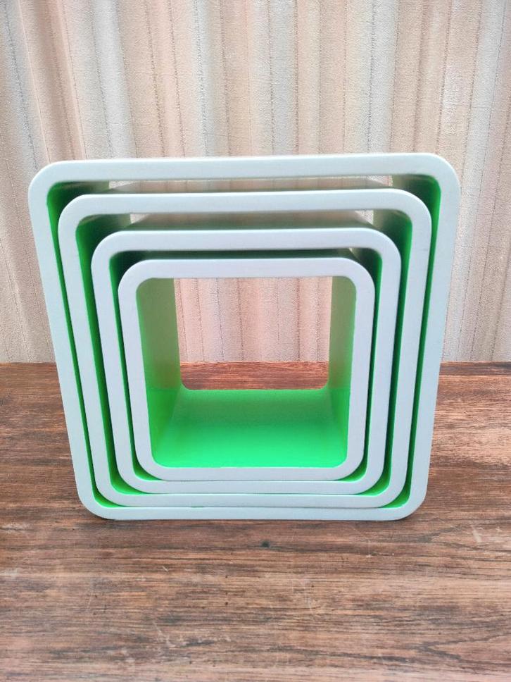 Wandkubussen. Boxen.  Vierkant. 4 stuks. Wit/groen. Vintage., Huis en Inrichting, Woonaccessoires | Wanddecoraties, Gebruikt, Ophalen