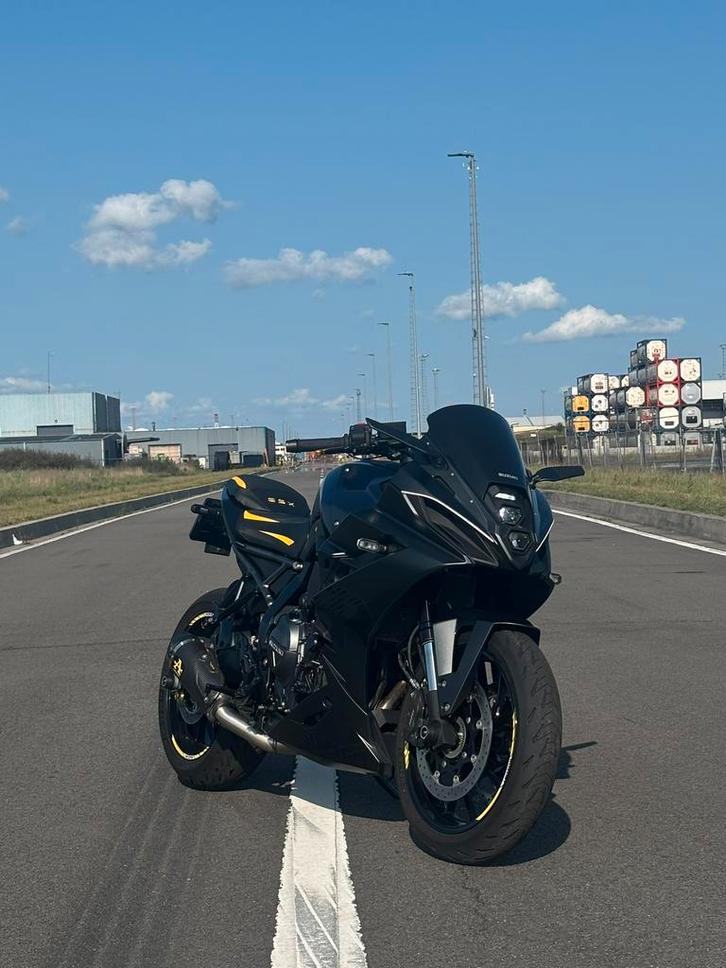 GSX-8R, Motoren, Motoren | Suzuki, Particulier, Sport, ABS, Handvatverwarming, LED Verlichting, Quickshifter, Sportuitlaat, Handgeschakeld