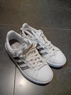 Witte sneakers adidas, Vêtements | Femmes, Chaussures, Adidas, Sneakers et Baskets, Comme neuf, Enlèvement