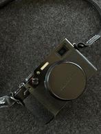 Fujifilm X100 V almost new - black, Enlèvement, Comme neuf