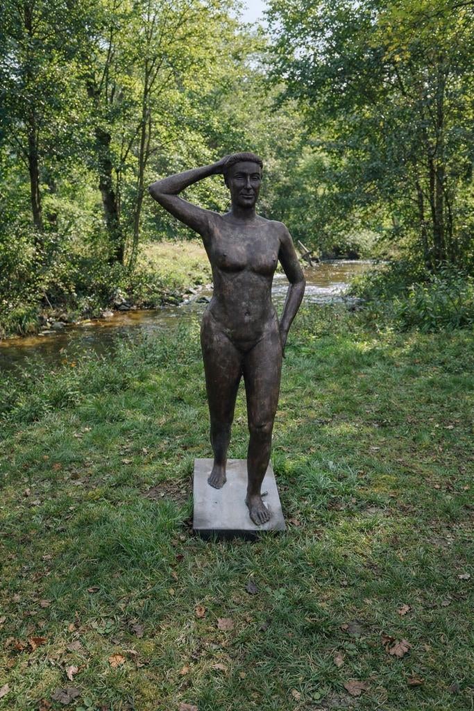 Bronzen dame, Tuin en Terras, Ophalen