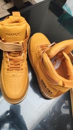 Nike air force 1 gor tex 43, Enlèvement