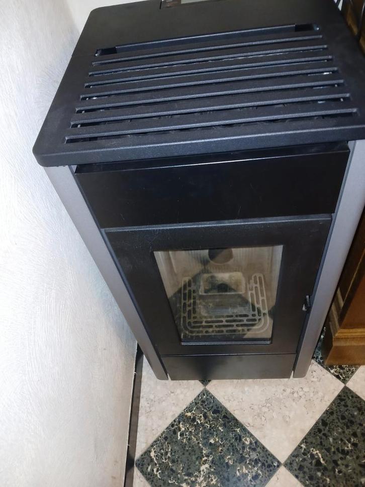 Poêle à pellets MCZ AMY 2019 6,2KW, Bricolage & Construction, Chauffage & Radiateurs, Comme neuf, Poêle, 200 à 500 watts, 80 cm ou plus