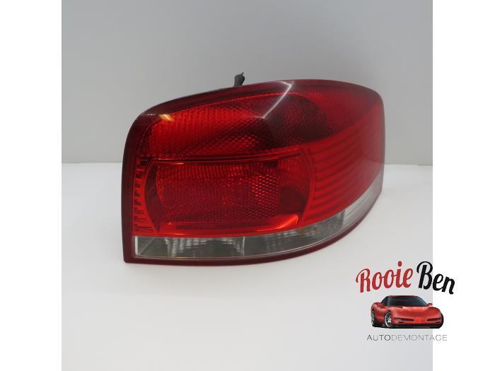 Feu arrière droit d'un Audi A3, -, 3 mois de garantie, Audi, Utilisé