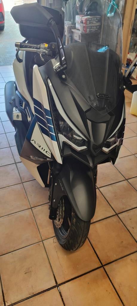 ARIIC 318 – 300cc – 2023 – 2000 km – FULL OPTIONS – Comme, Ophalen