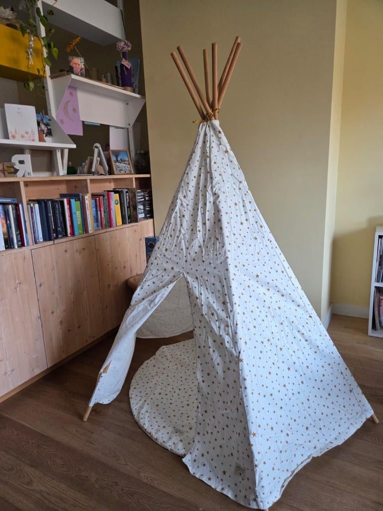 Nobodinoz tipi tent, Ophalen, Zo goed als nieuw