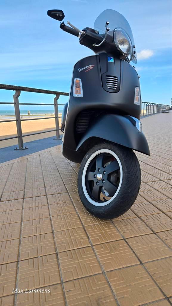 Vespa GTS 125cc Super sport, Motos, Motos | Piaggio, Particulier, Sport, Enlèvement