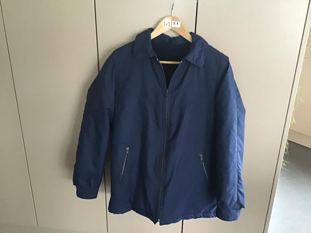 imperméable bleu taille M pour seulement 5 euros..., Caravanes & Camping, Vêtements de pluie, Comme neuf, Imperméable, Enlèvement ou Envoi